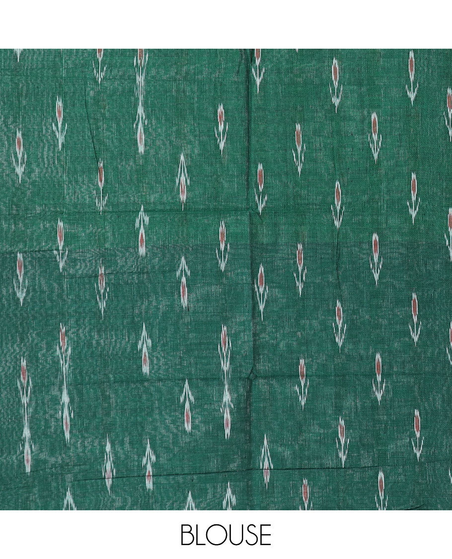 Cream checked chettinad cotton saree with contrast temple border