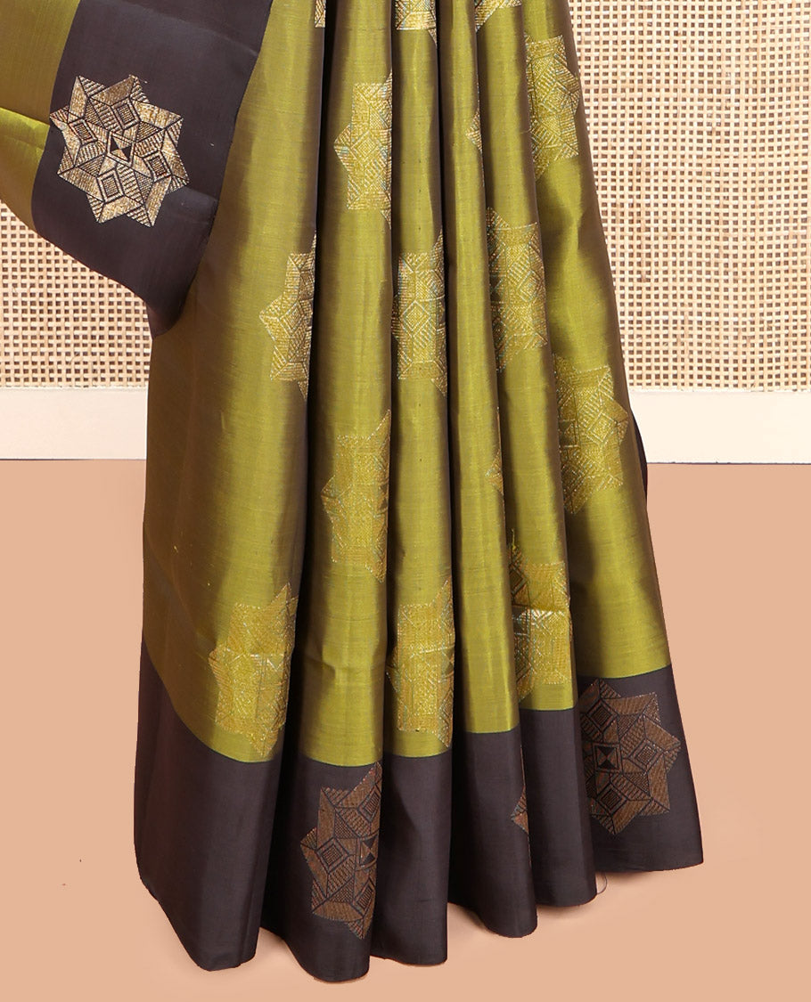 Black Mayuri Lite Silk Mix Saree, Subtly Woven with Zari Buttas, Complemented by Contrast Border, Pallu of Geometric Patterns and a Contrast Blouse