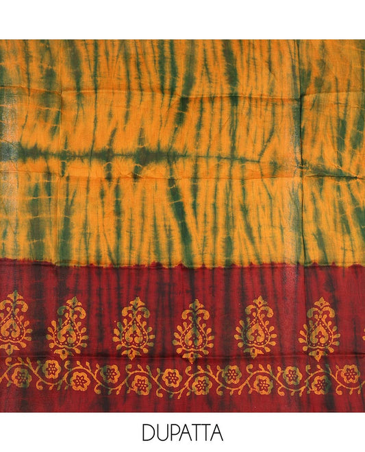 Maroon cotton material chudidar set, shibori with batik style floral printed top, contrast plain bottom, and dupatta of shibori and batik print