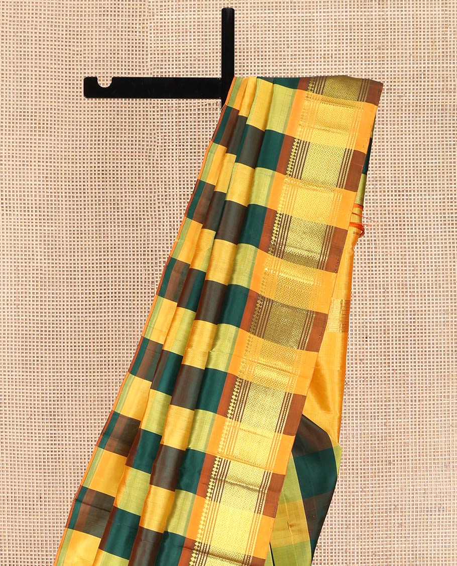 Multi-Color Kanchipuram Silk Saree, Elevated with Palum Pazhamum Checked Design on Its Body, Complemented by a Contrast One-Sided Border of Panner Sombu, Banaras, Muthu, and Mayil Kann Designs, Pallu of Zari Designs, and Comes Without a Blouse