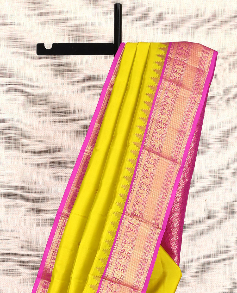 Green Kanchipuram Silk Saree
