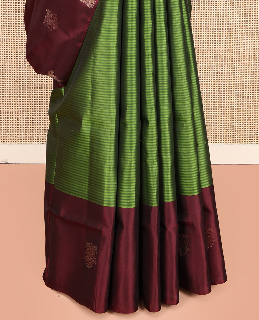 Green Mayuri Lite Silk Mix Saree, Finely Crafted with Vazhaipoo Stripes, Contrast Border of Gandaberunda, Yaanai, and Maan, Intricate Pallu, and a Contrast Blouse