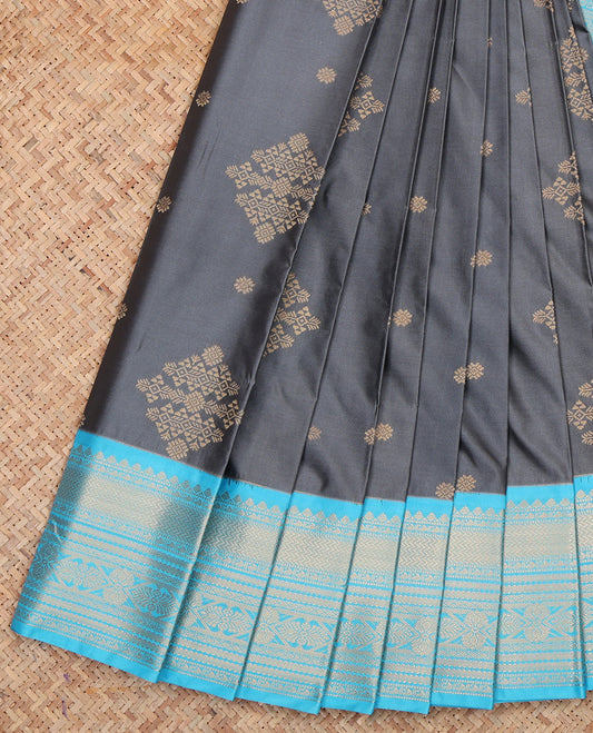 Grey Budget Silk Saree, Adorned with Zari Buttas, a Contrast Traditional Zari Border, Grand Pallu, and a Contrast Blouse