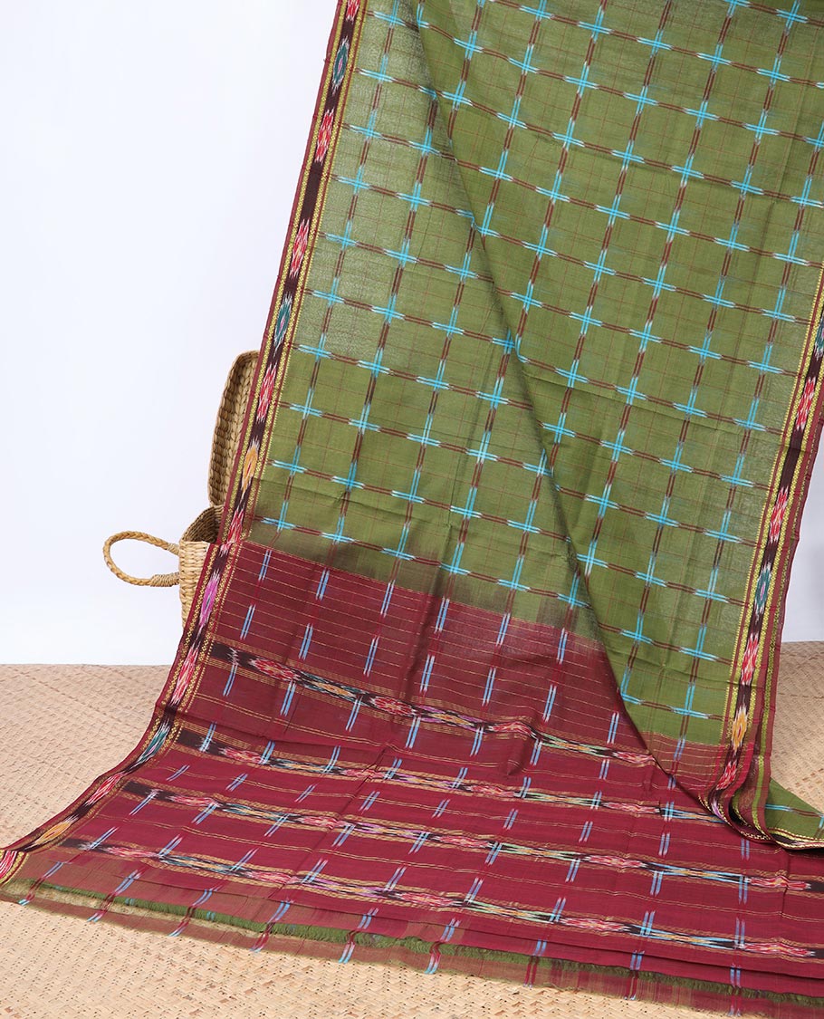 Green checked Andhra cotton saree, contrast ikkat border & checked pallu of ikkat design 