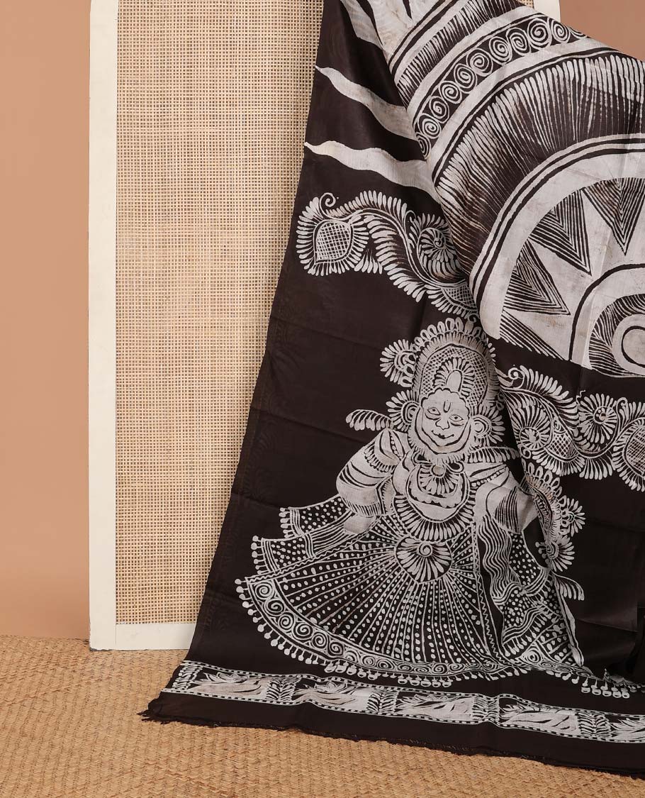 Borderless brown printed silk saree with painting-style triangle, spiral, floral & kathak motifs