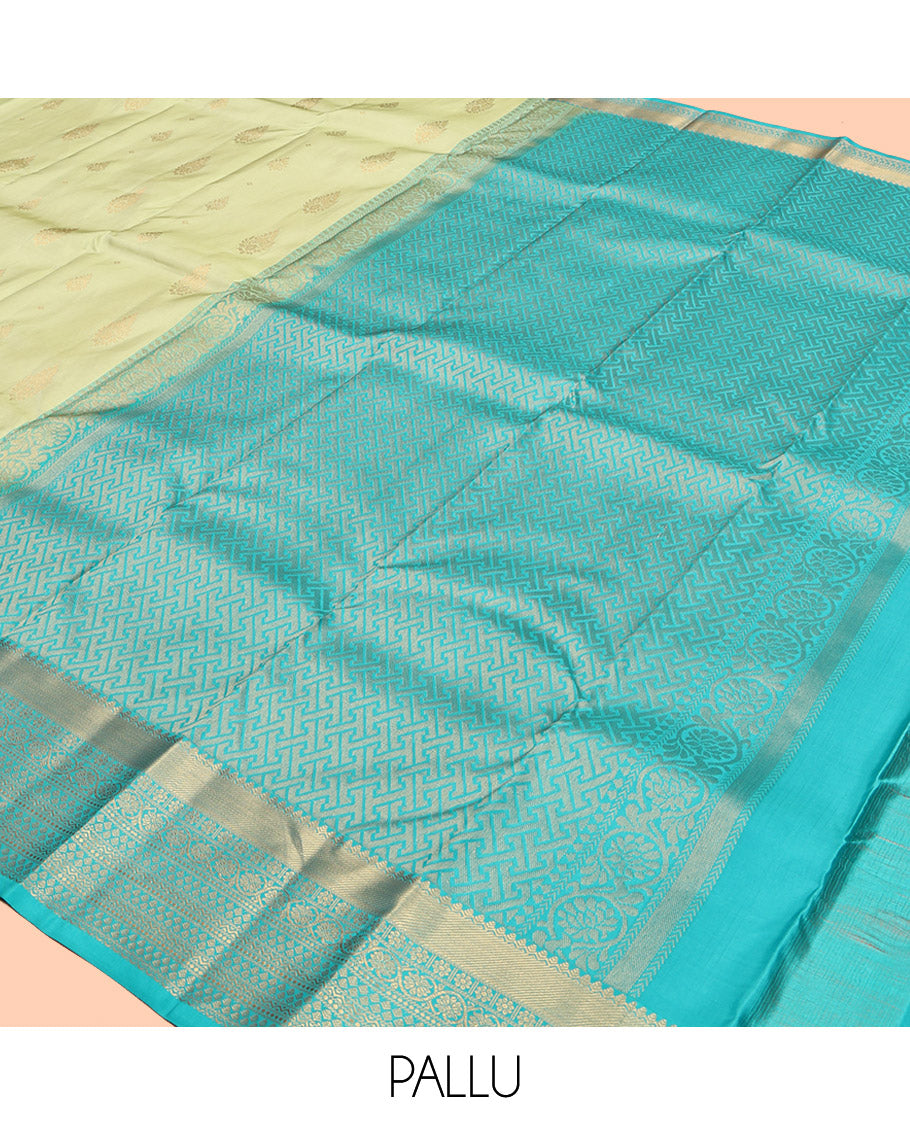 Green Vasundhara Lite Silk Mix Saree, Gleamed Up with Zari Buttas, a Contrast Traditional Zari Border, an Intricate Pallu, and a Contrast Blouse
