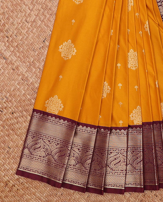 Orange zari buttas gift saree, contrast traditional zari design border, and ogee patterned pallu