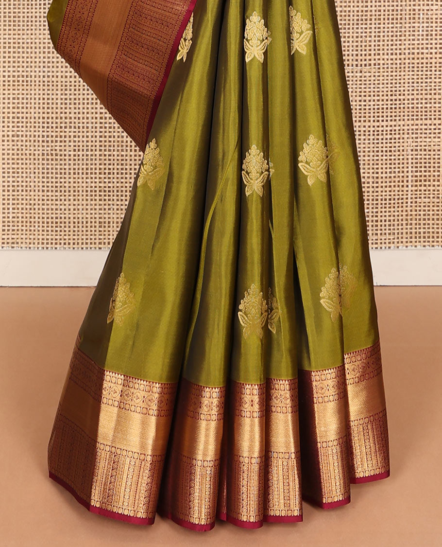 Green zari buttas Vasundhara silk mix saree, contrast manga & rudraksham border & jaal pallu