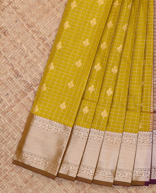 Green Budget Silk Saree, Decorated with Zari Buttas, Complemented by a Contrast Traditional Zari Border, Grand Pallu, and a Contrast Blouse