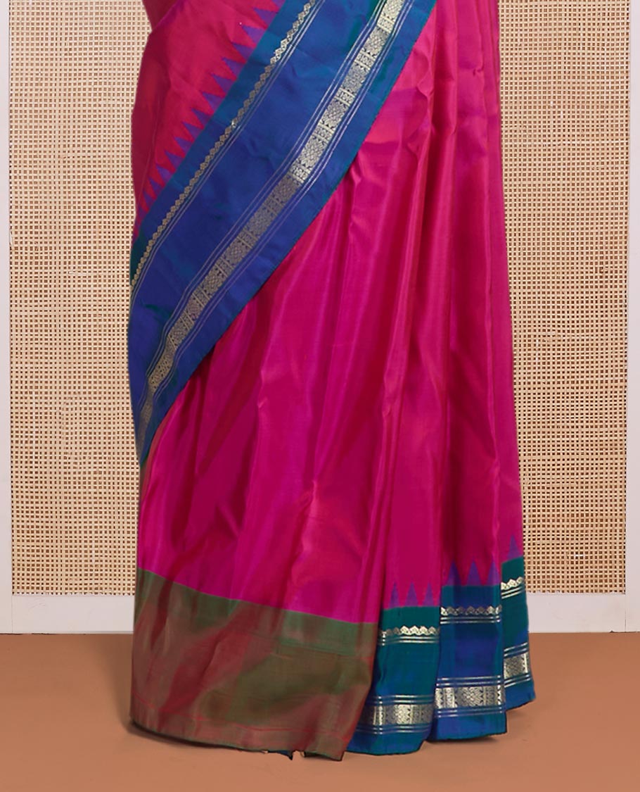 Pink plain design gadwal silk saree, contrast rettai pettu traditional zari design border & pallu of chakram designs