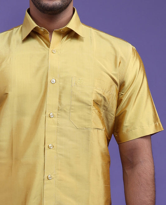 Sparkling gold plain design half-sleeve pure-silk material shirt