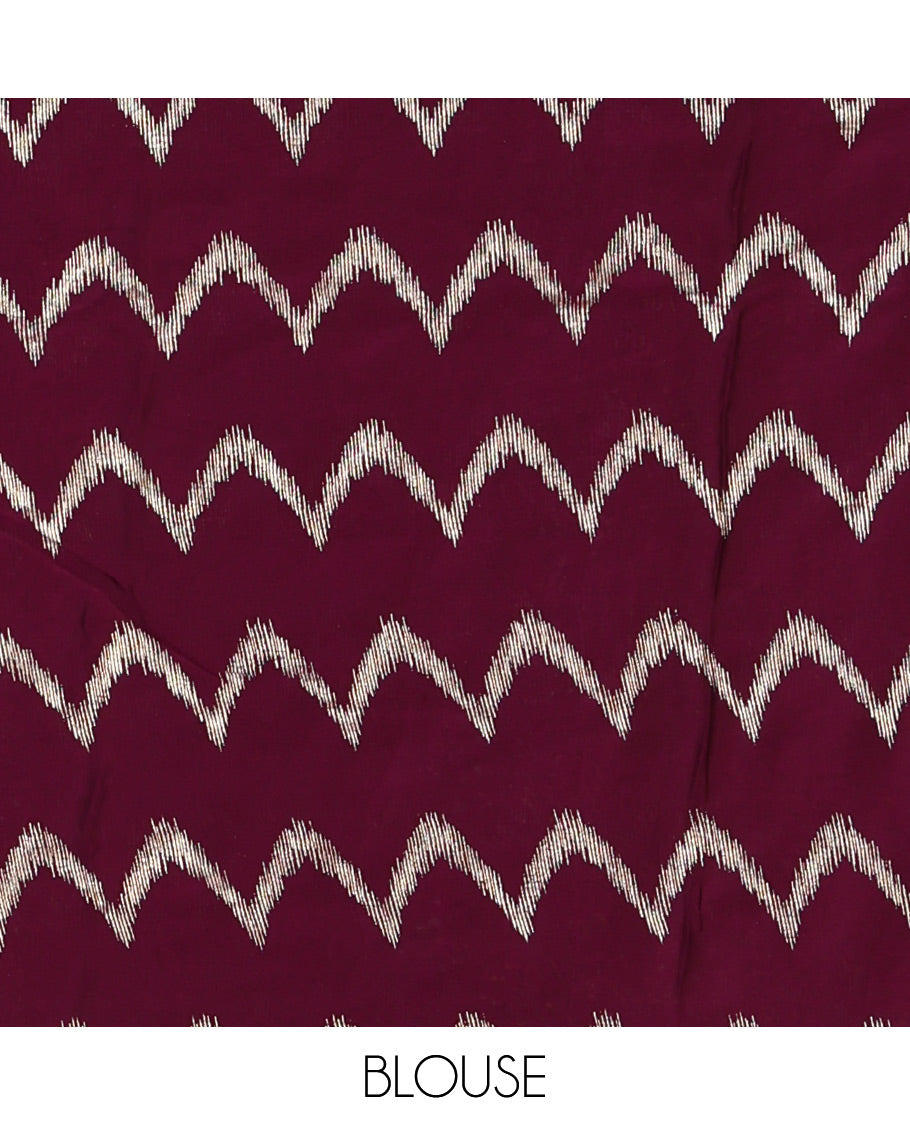 Borderless purple zig-zag stripes foil printed rangoli saree, running blouse