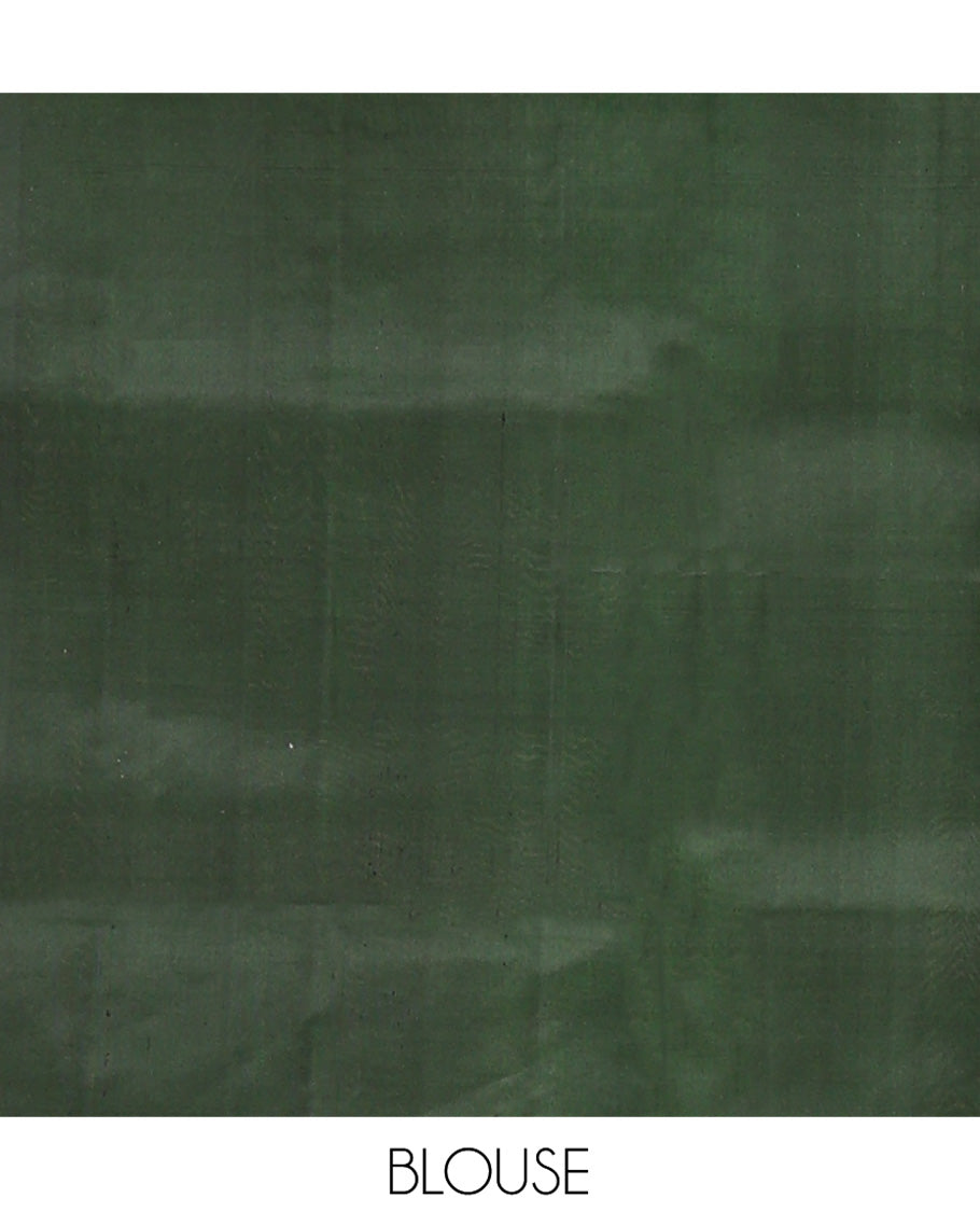 Borderless Green Mayuri Soft Silk Saree, Artfully Detailed with Floral Buttas All Over Its Body, Highlighted by Zari Border of Floral Designs, Opulently Embellished Pallu of Leaf Vine, and Paired with a Matching Blouse