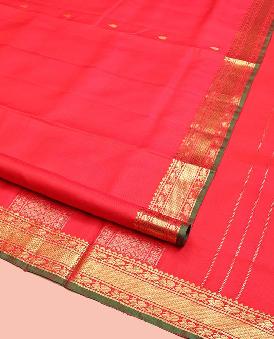 Red Nine-Yard Silk Saree, Highlighted by Zari Border of Thazampoo Rekku, Banaras, Mayil, and Vanki Designs, Pallu of Traditional Designs, and No Blouse