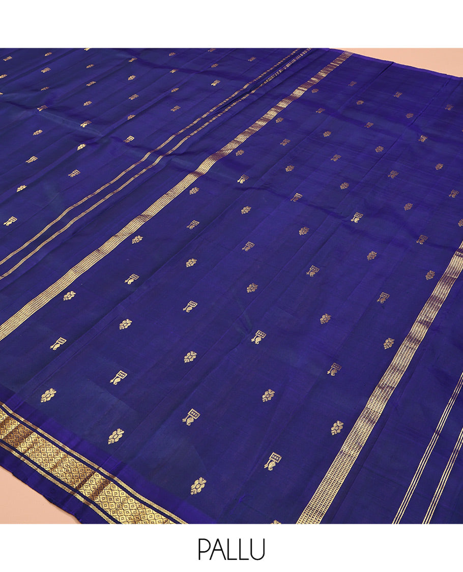 Blue Kanchipuram Silk Saree, Woven with Buttas, One-Sided Border of Banaras, and Jaal Designs, Zari Design Pallu, and No Blouse