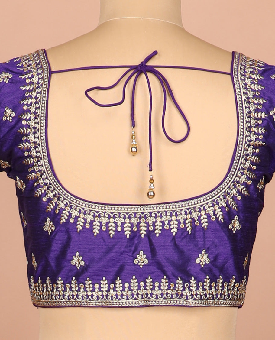 Ink blue thread embroidered front-and-back round elbow-sleeve readymade blouse