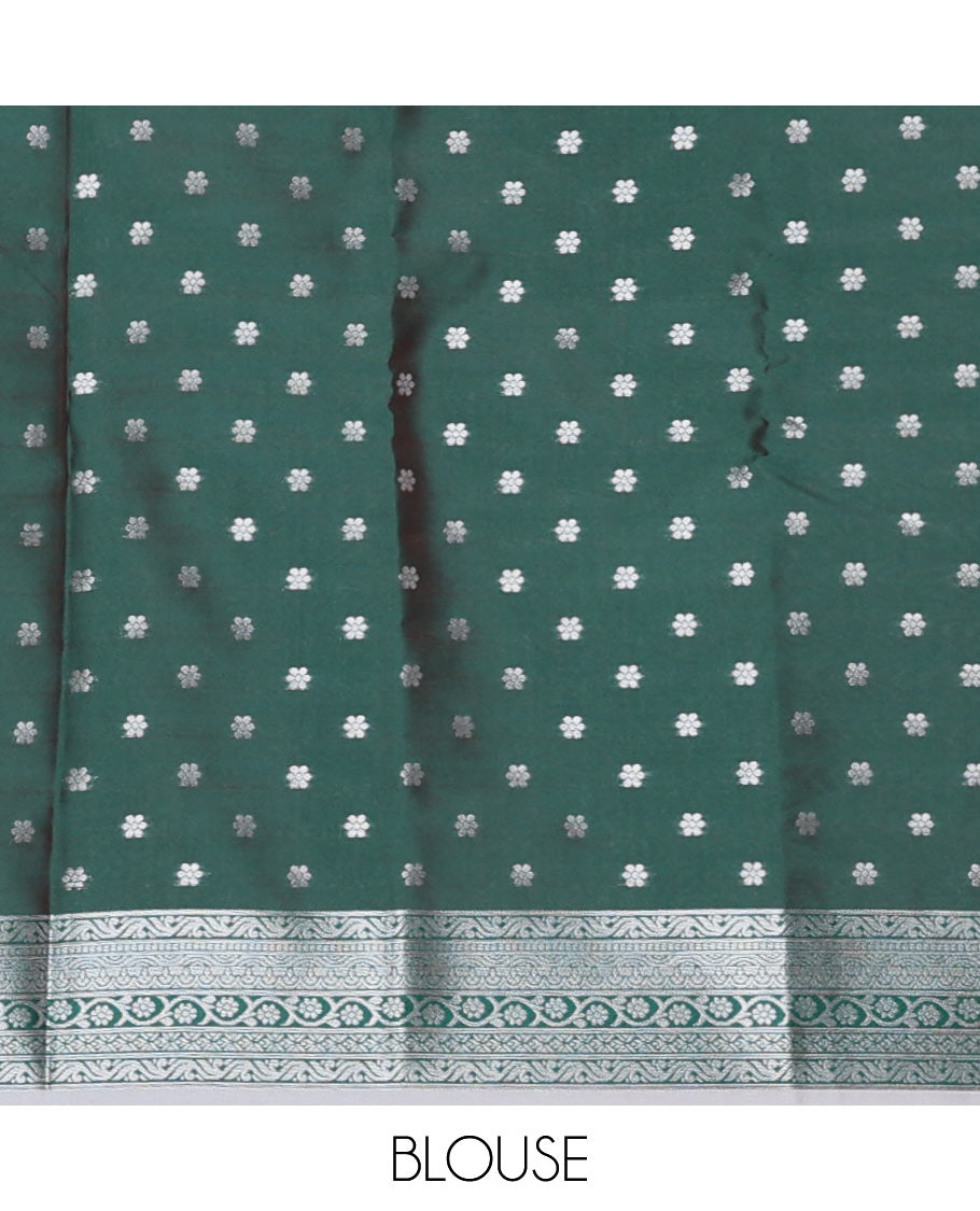 Green floral butter silk saree with contrast floral design border & pallu of floral jaal design