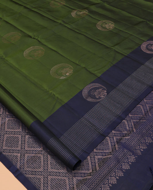 Green Mayuri Lite Silk Mix Saree, Beautified with Zari Buttas, Contrast Zari Buttas and Checked  Border, Jaal Pallu, and a Contrast Blouse