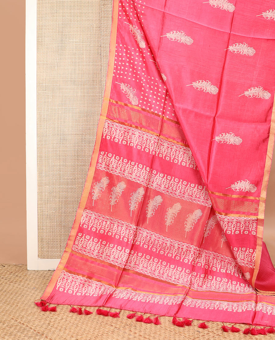 Pink feather motifs printed banana pith saree, zari with print work border, and printed pallu