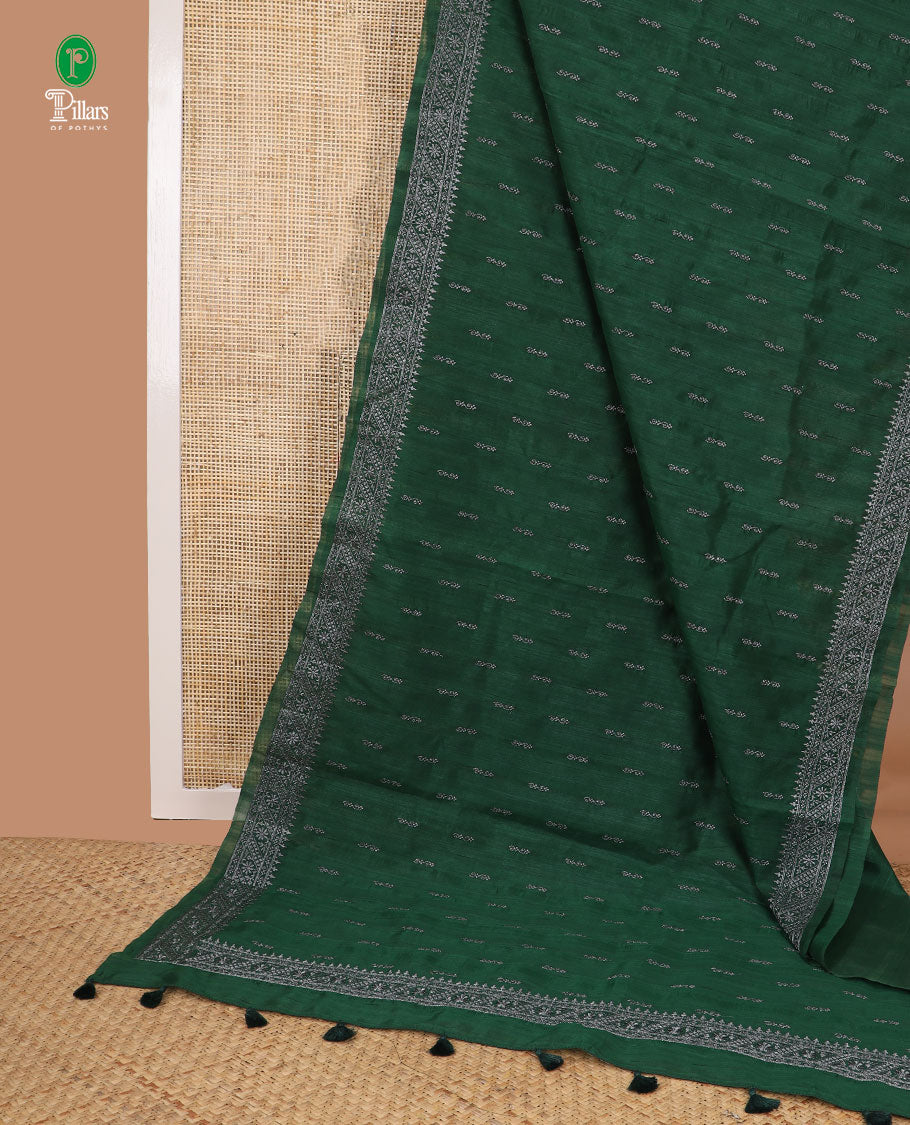 Bottle green butta embroidery matka saree with flower design, zari embroidery border & buuta design pallu alogn with plain blouse
