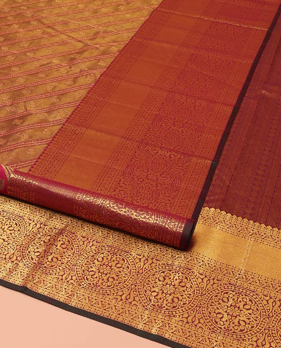 Maroon Kanchipuram Wedding Silk Saree, Mesmerized with Jacquard Design on Its Body, Highlighted by Zari Border of Thilakam Mokku, Rudraksham, Mayil Kann, and Chakram Designs, Grandly Woven Pallu, and Paired with a Matching Blouse
