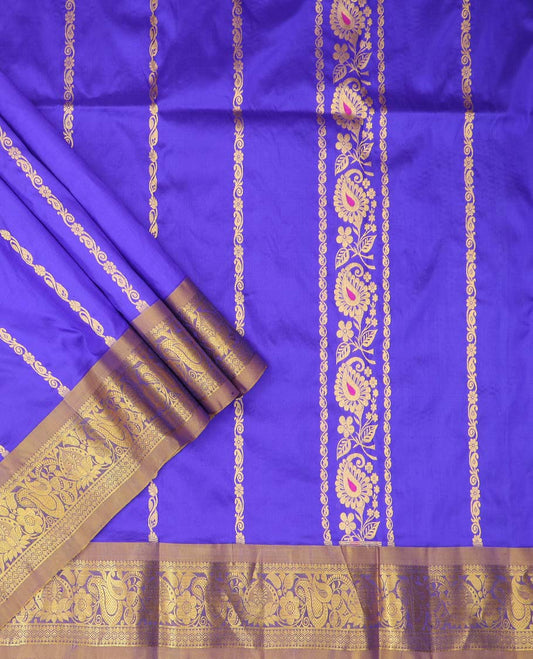 Blue floral design pure silk half saree with contrast zari border,  contrast zari design blouse & plain with zari border dhavani