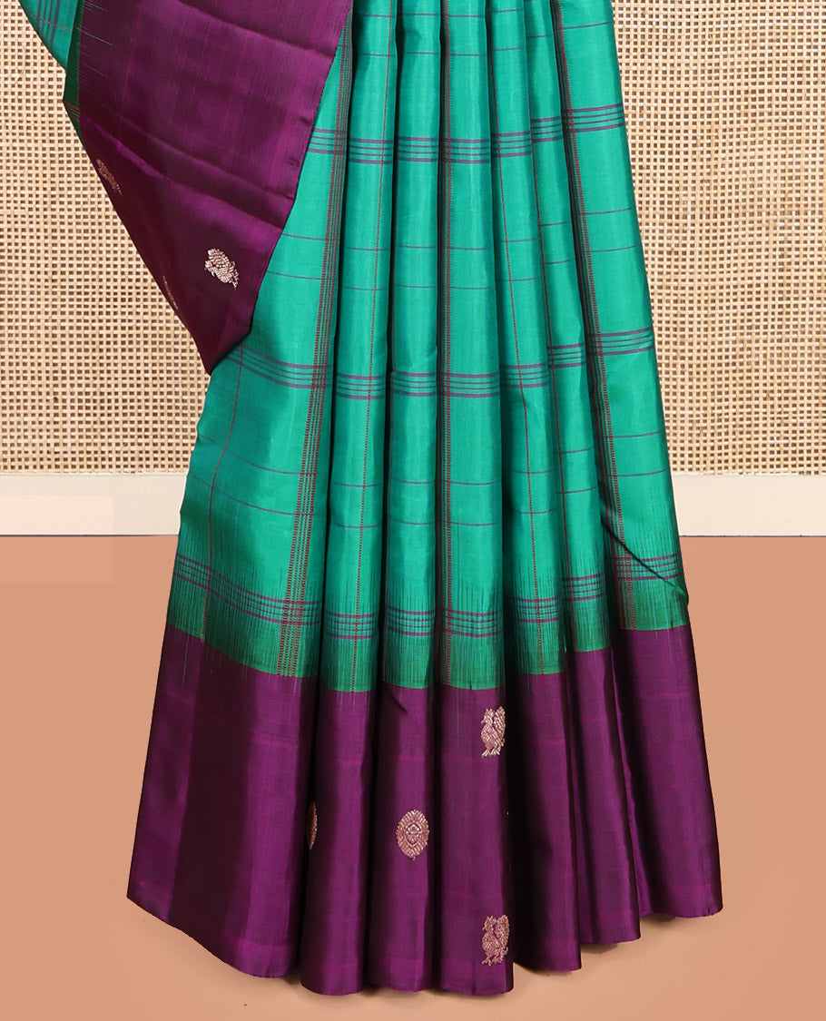 Green Checked Kanchipuram Silk Saree, Complemented by a Contrast Mayil-Chakram Border, Pallu of Butta Enclosed Checks, and a Contrast Blouse