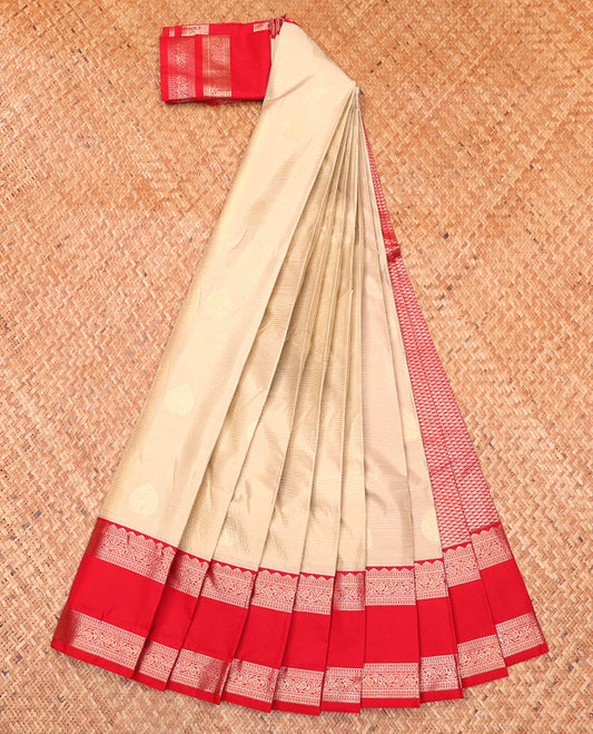 Beige Budget Silk Saree, Sparsely Woven with Buttas and Stripes All Over Its Body, Complemented by Contrast Traditional Zari Designs Rettai Pettu Border, Grand Jaal Pallu and Paired with a Contrast Blouse