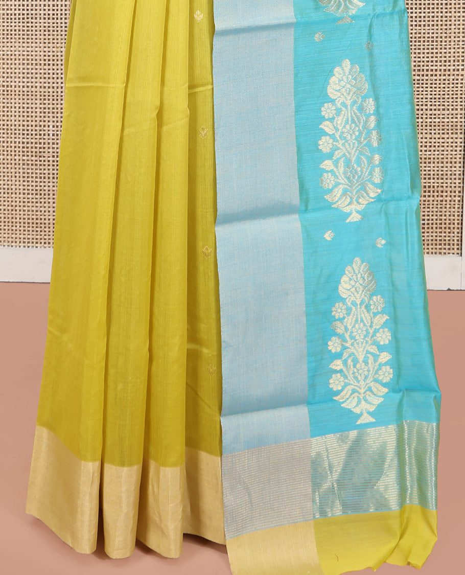 Yellow Chanderi Cotton Saree, Subtly Sparkled with Buttas All Over Its Body, Subtly Woven Bavanji Border, Complemented by a Contrast Pallu of Floral Designs, and Paired with a Contrast Blouse