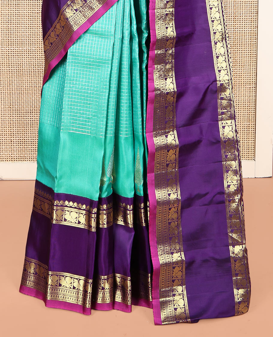 Turquoise Gadwal Silk Saree, Sparsely Threaded with Checks, Complemented by a Contrast Traditional  Zari Border, Gleaming Zari Pallu, and a Contrast Blouse