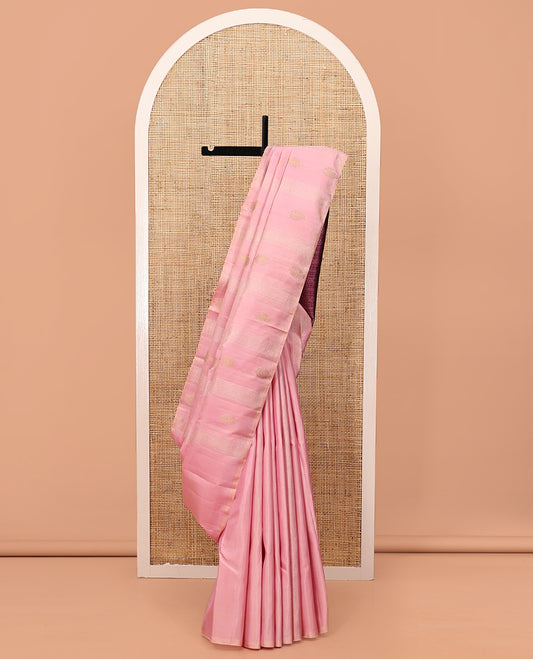 Borderless Pink Kanchipuram Designer Silk Saree, Artfully Detailed with Zari Buttas and Stripes, a Contrast Pallu Steeped with Geometric Designs, and a Contrast Blouse