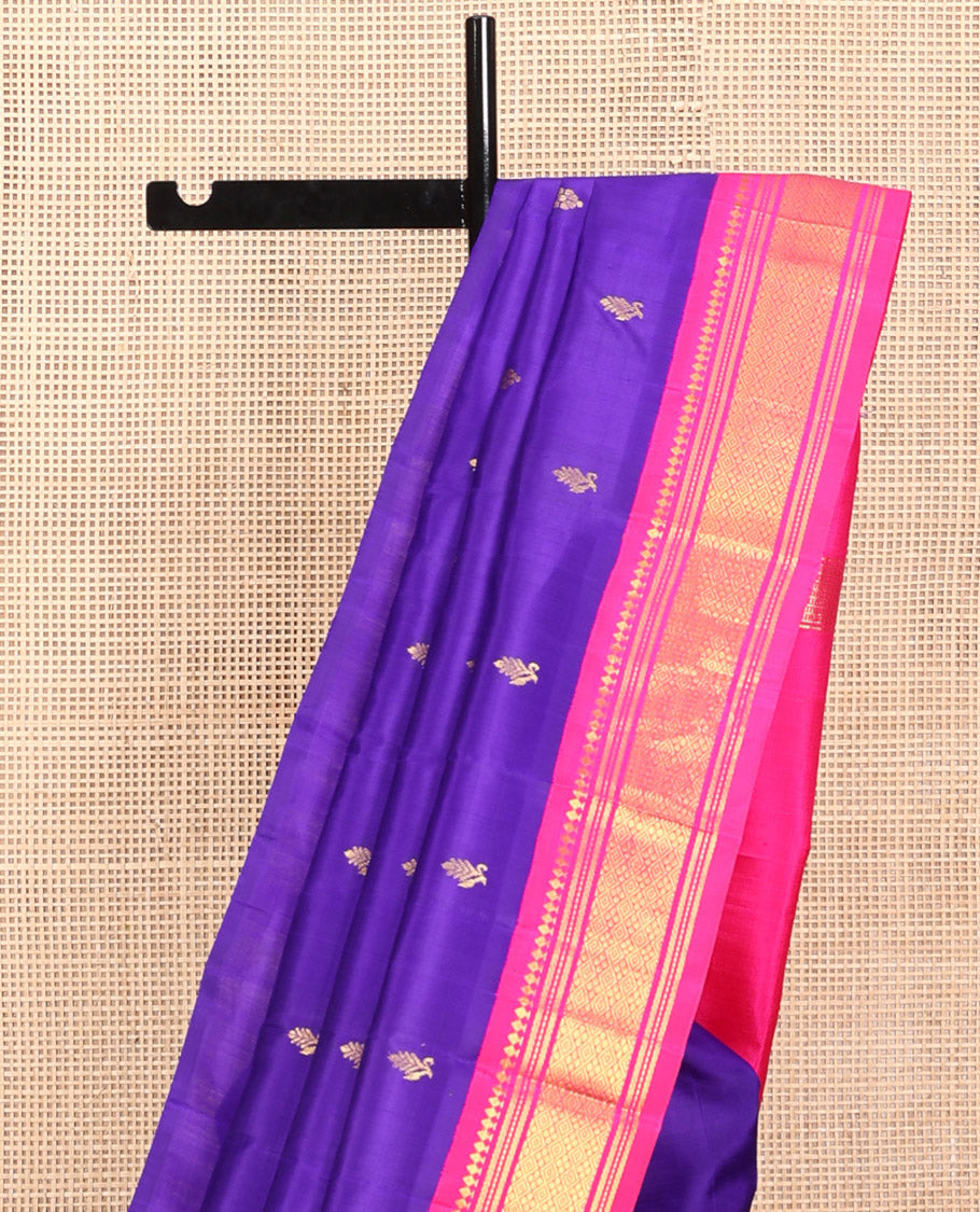 Blue Kanchipuram Silk Saree, Gleamed Up with Zari Buttas, a Contrast Korvai One-Sided Border of Paneer Sombu, Banaras, Muthu, and Jaal Design, Zari Design Pallu, and No Blouse