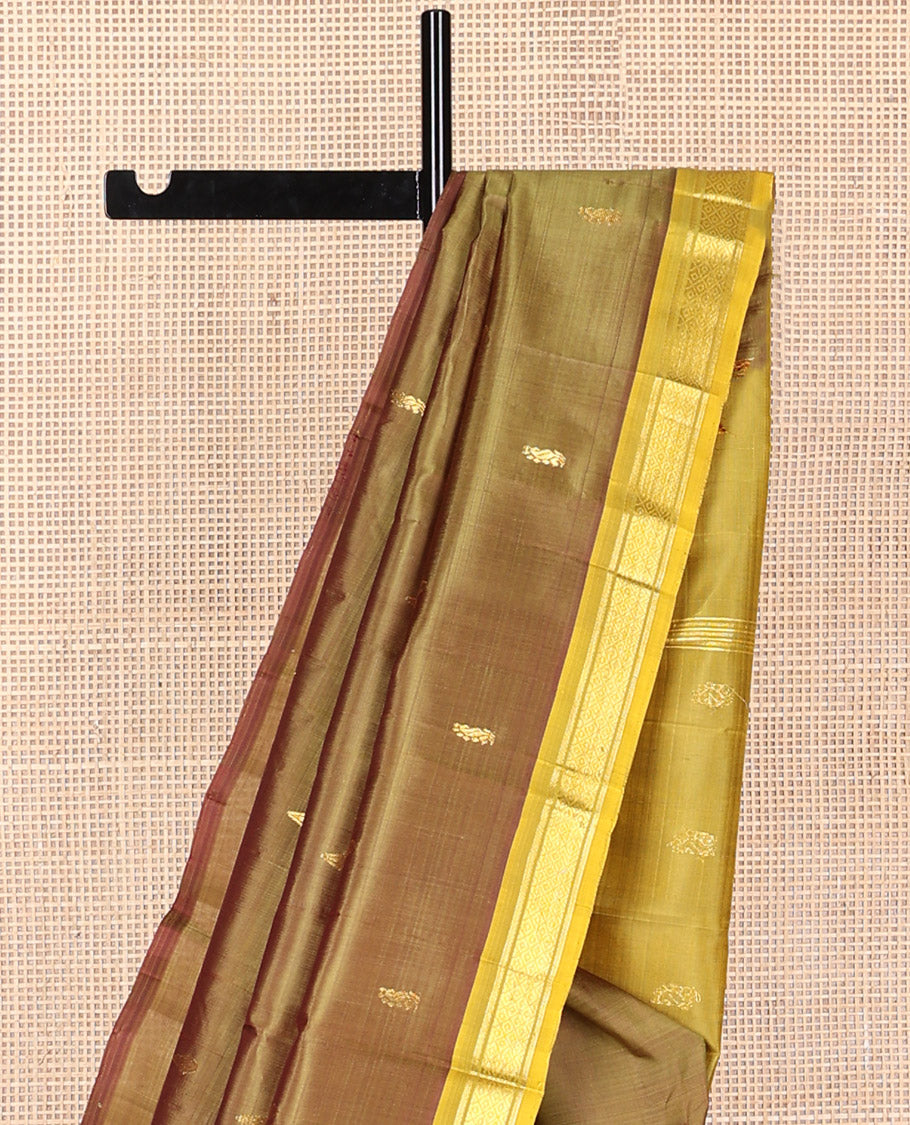 Brown floral buttas kancheepuram silk saree with contrast border of zari design border & floral design pallu