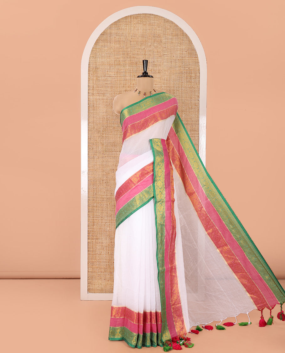 White Plain Khadi Mul Cotton Saree, Complemented by a Contrast Rettai Pettu Traditional Diamond-Patterned Border, Plain Pallu, and Paired with a Matching Blouse