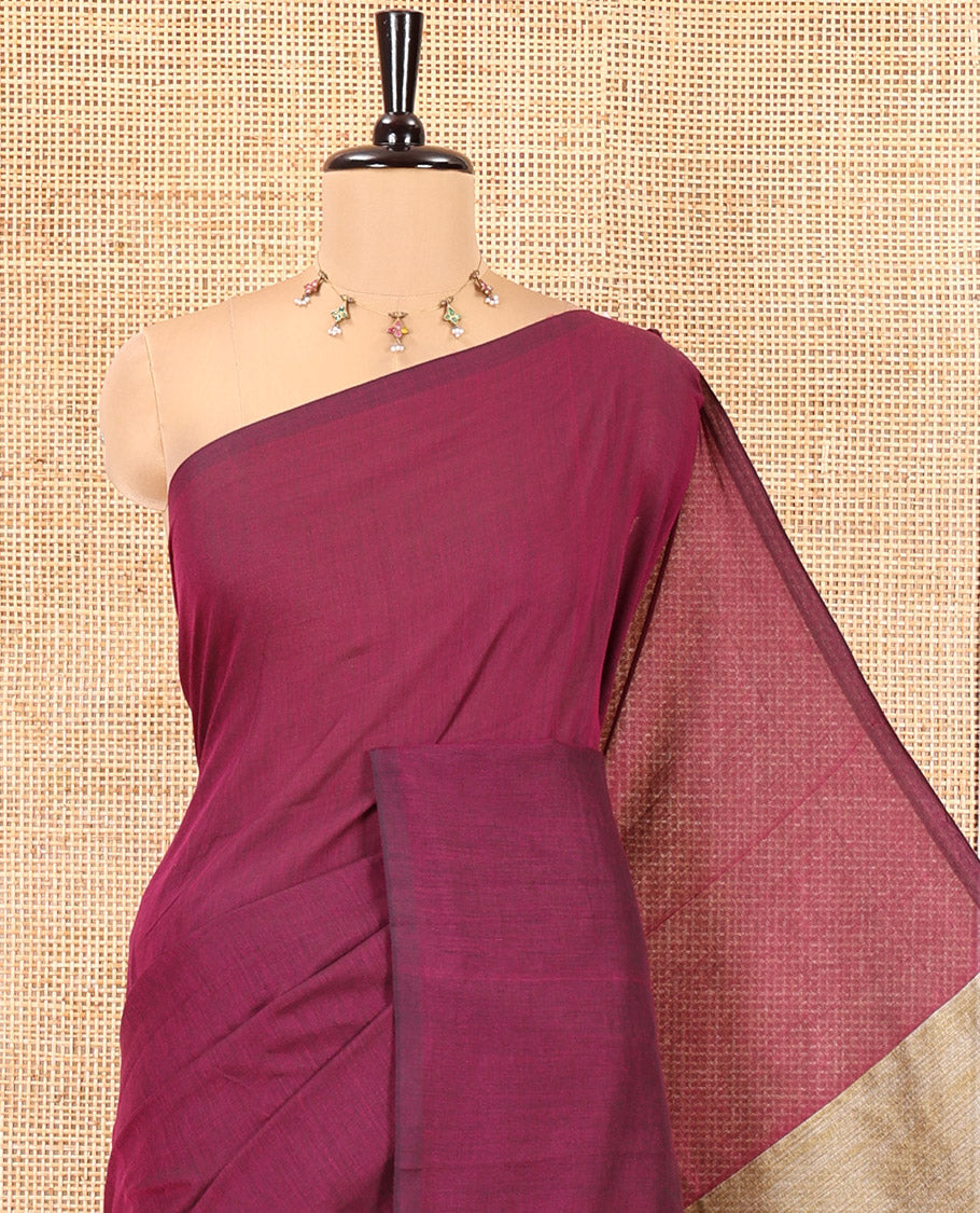 Borderless Wine Plain Khadi Mul Cotton Saree, a Contrast Heathered Pallu, and a Matching Blouse