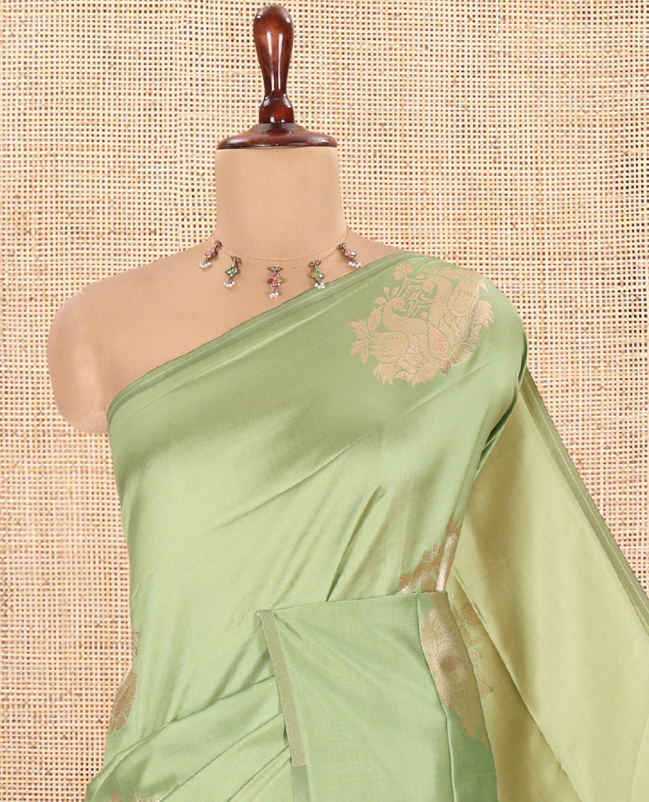 Borderless Green Elite Soft Silk Saree