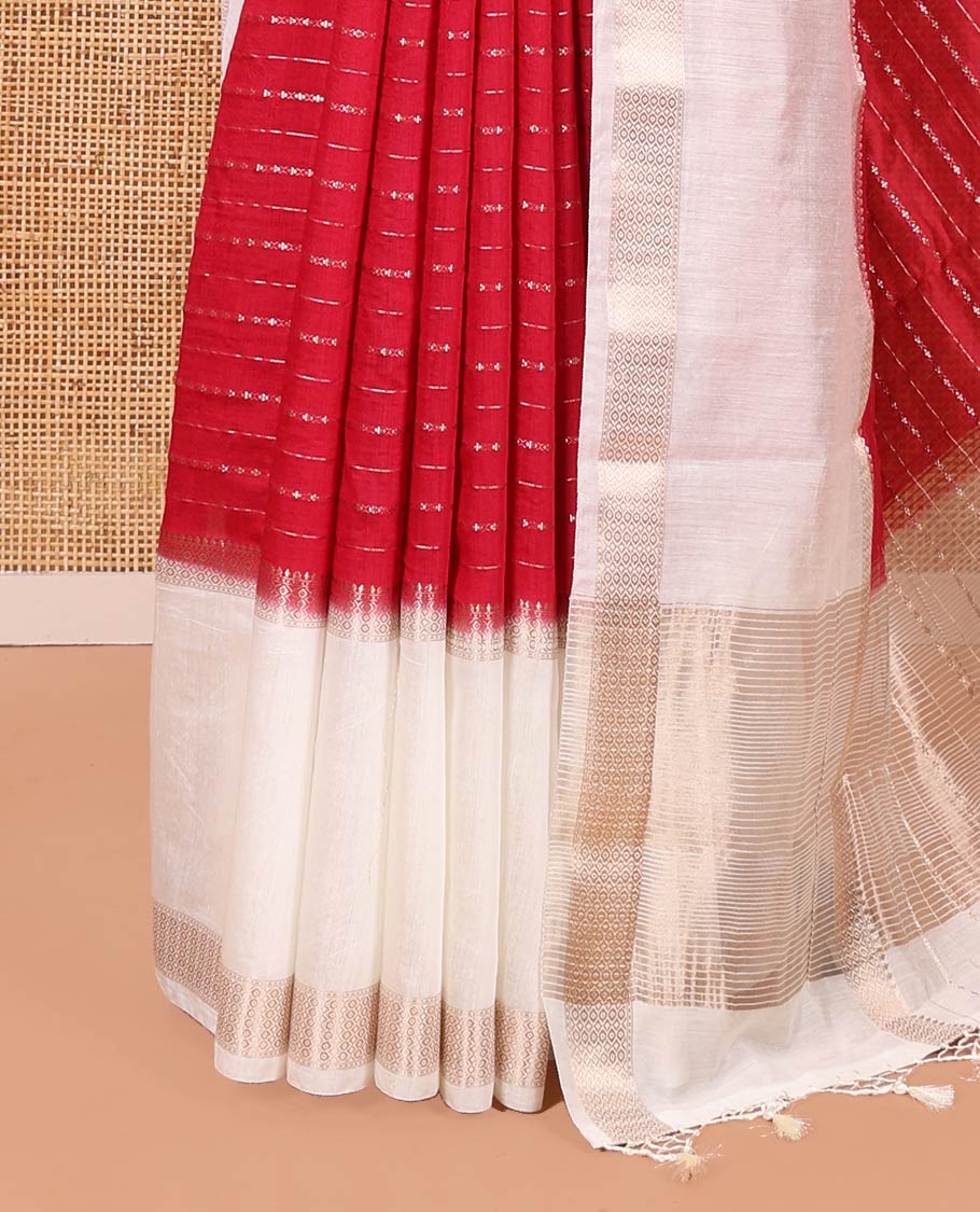 Rani Pink Assam Silk Saree, Enriched with Horizontal Zari Stripes All Over Its Body, Complemented by a Contrast Traditional Zari Design Rettai Pettu Border, Grand Zari Striped Pallu, and Paired with a Contrast Blouse