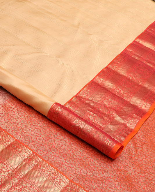 Sandal zari design silk saree, contrast border of rekku, banaras, muthu, kuyil kann, kodi visiry, and paisley designs, and floral jaal pallu