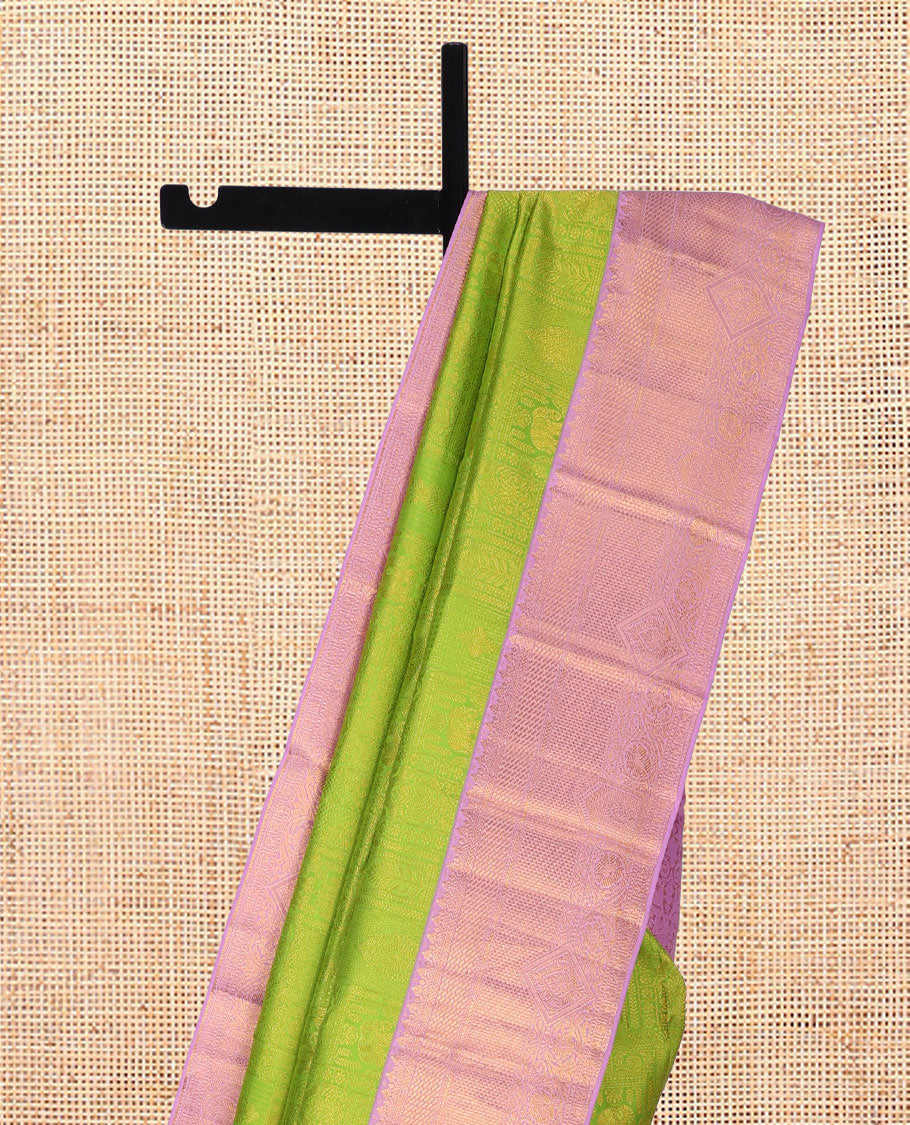 Green Kanchipuram Wedding Silk Saree, Finely Crafted with Jacquard Design, a Contrast Traditional Zari Border, Grand Pallu, and a Contrast Blouse