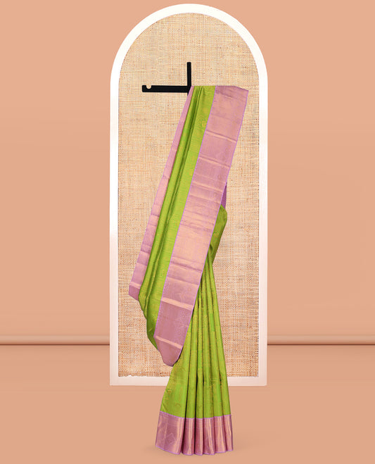 Green Kanchipuram Wedding Silk Saree, Finely Crafted with Jacquard Design, a Contrast Traditional Zari Border, Grand Pallu, and a Contrast Blouse