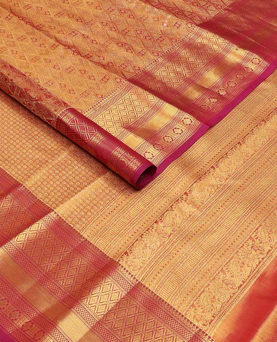 Red jacquard tissue silk saree, contrast border of rekku, ara maadam, jaal & kamalam designs & jaal pallu