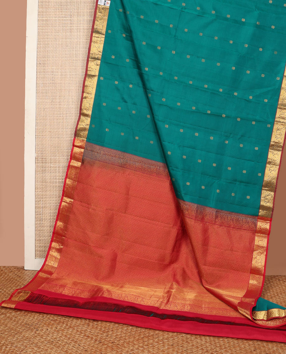 Green zari buttas Kanchipuram silk saree, contrast jaal pallu & border of thilakam,banaras,rettai neli & kodi visiry & mayil enclosed manga