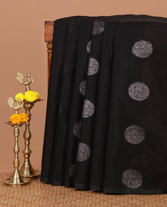 Borderless black silk cotton saree with circular-shaped zari buttas, contrast pallu of floral creeper & jaal design