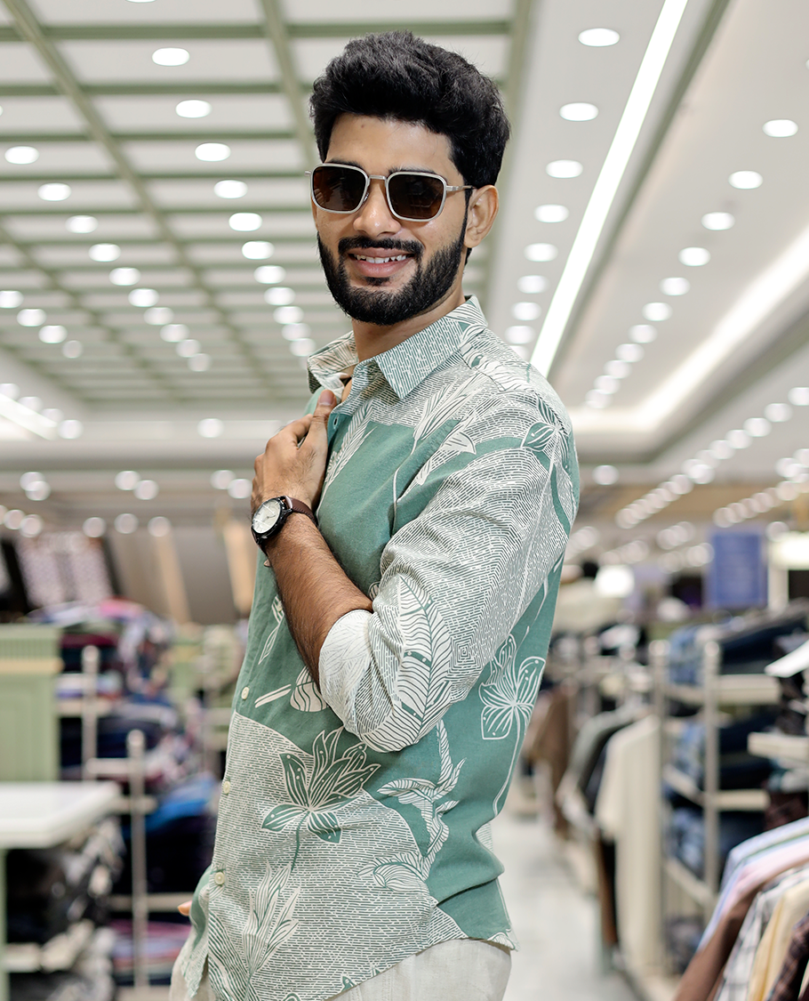 Green Cotton-Blended Tropical Floral Print Casual Shirt