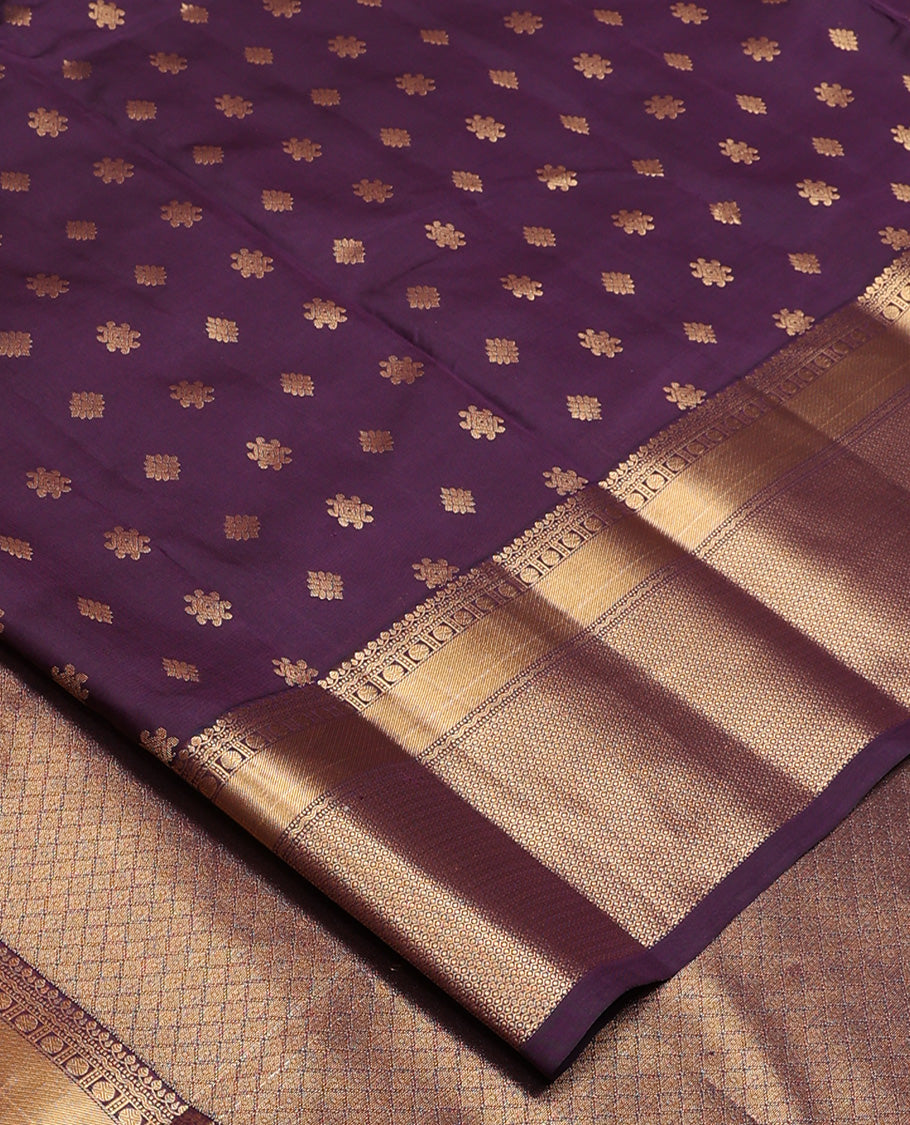 Violet zari buttas Vasundhara silk mix, zari border of thilakam mokku, neli, poun, and then kuli kann designs, and jaal pallu
