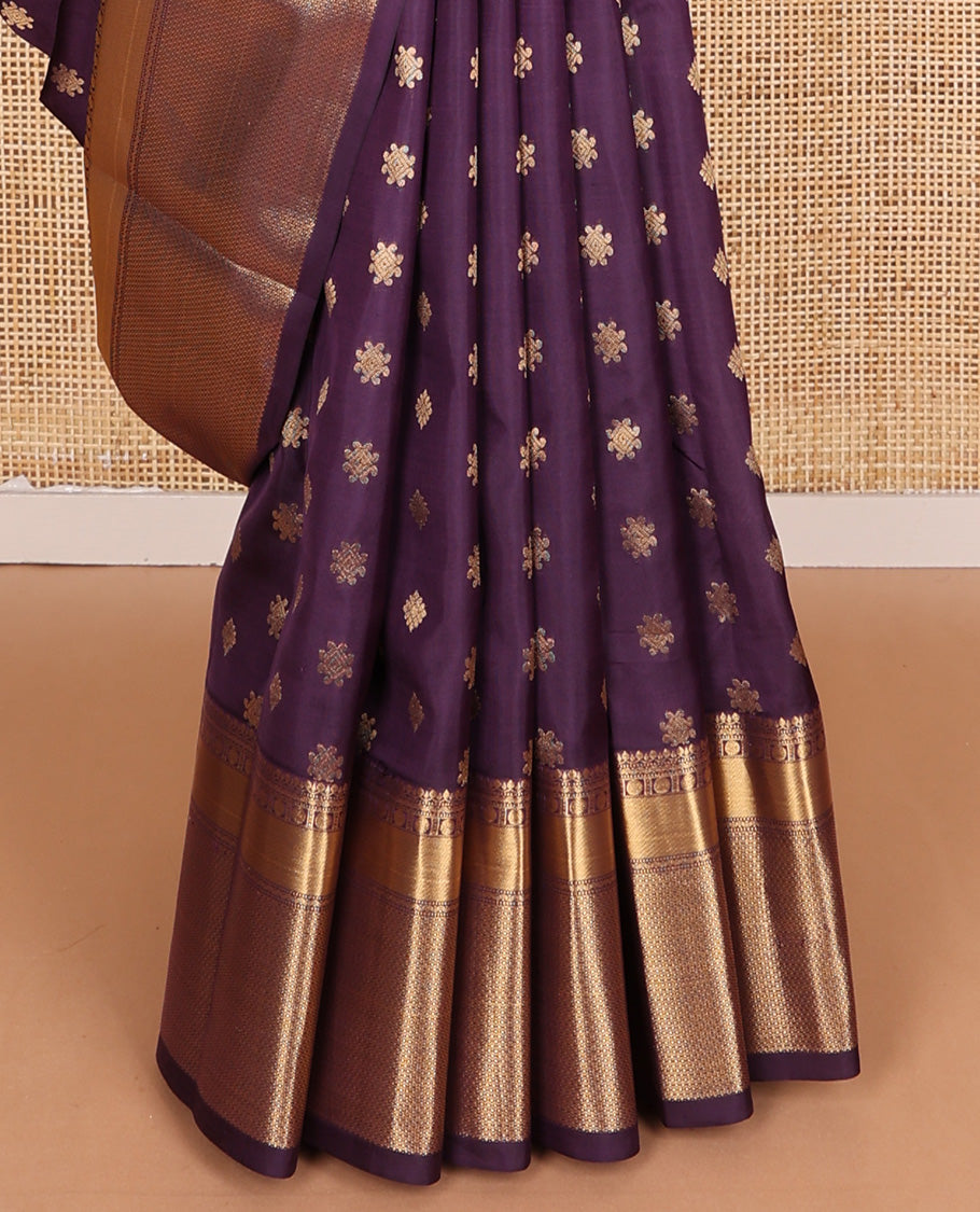 Violet zari buttas Vasundhara silk mix, zari border of thilakam mokku, neli, poun, and then kuli kann designs, and jaal pallu
