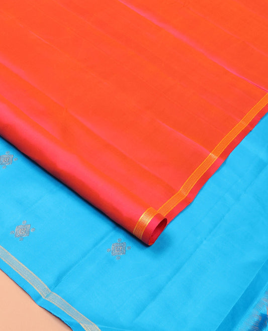 Captivating Pink Plain Kanchipuram Silk Saree, Subtly Woven Zari Striped Border, Complemented by Vibrantly Colored Pallu of Zari Buttas, and Paired with a Contrast Blouse