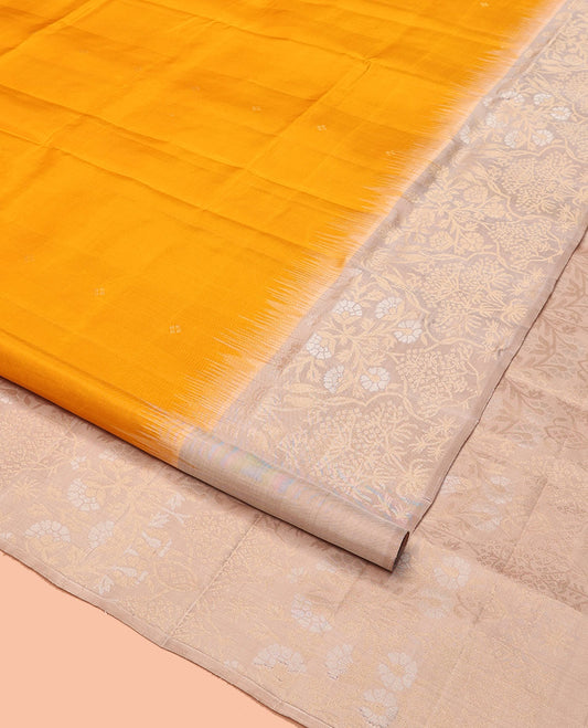 Yellow Mayuri Soft Silk Saree, Subtly Woven with Buttas All Over Its Body, Complemented by Contrast Artfully Woven Border, Pallu of Floral Designs, and Paired with a Contrast Blouse