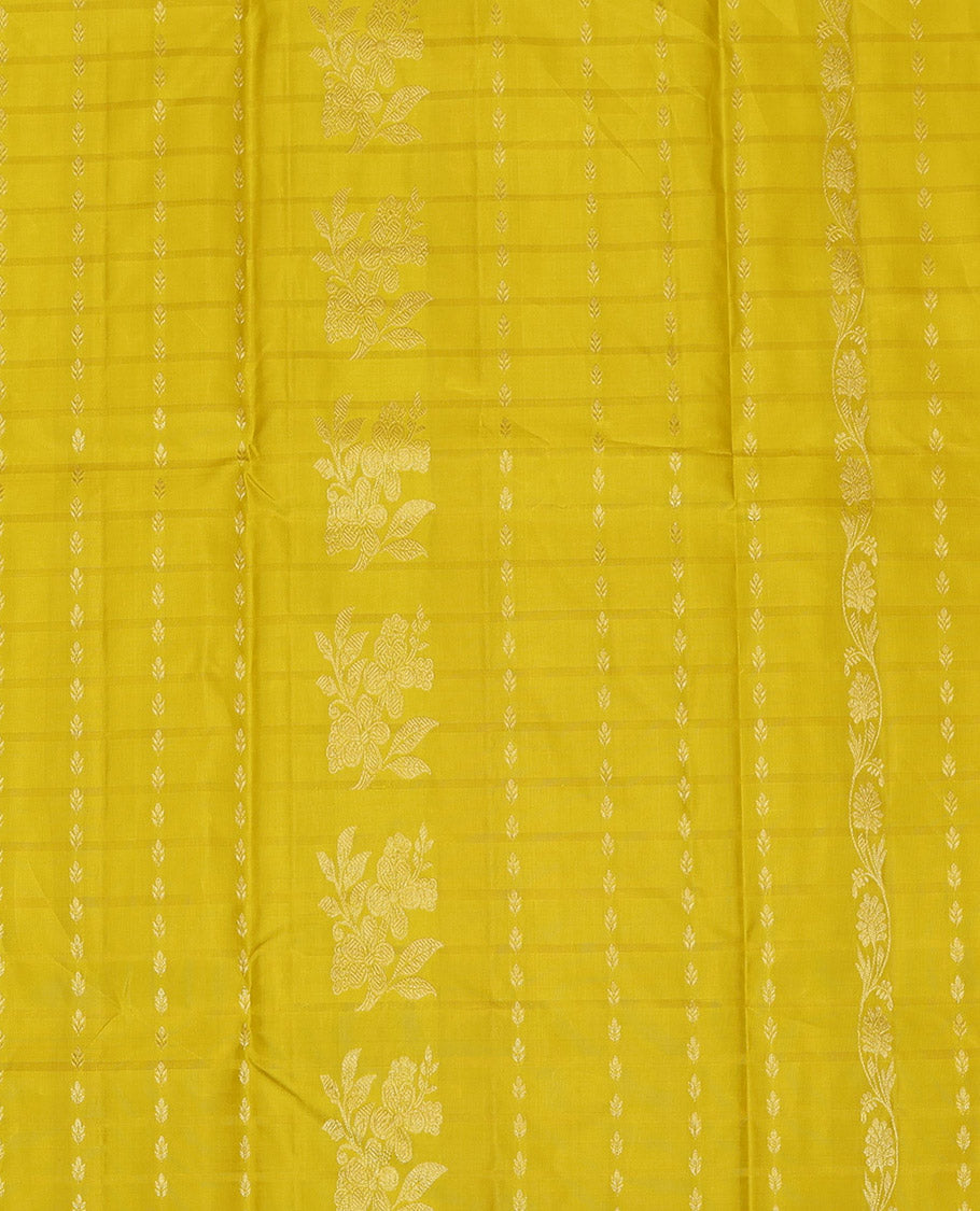 Green Pure Silk Navarathna Pavadai Material Set