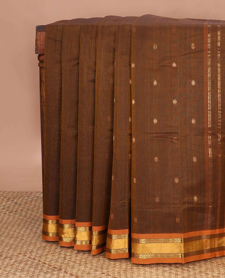 Brown zari buttas Venkatagiri cotton saree, contrast diamond-patterned border & zari striped pallu